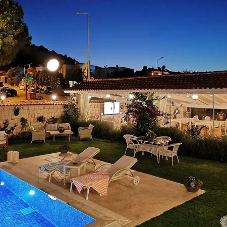 Salbakos Herakleia Hotel