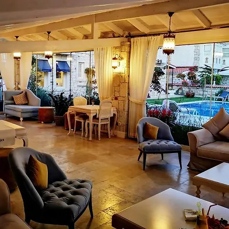 Salbakos Herakleia Hotel 2*